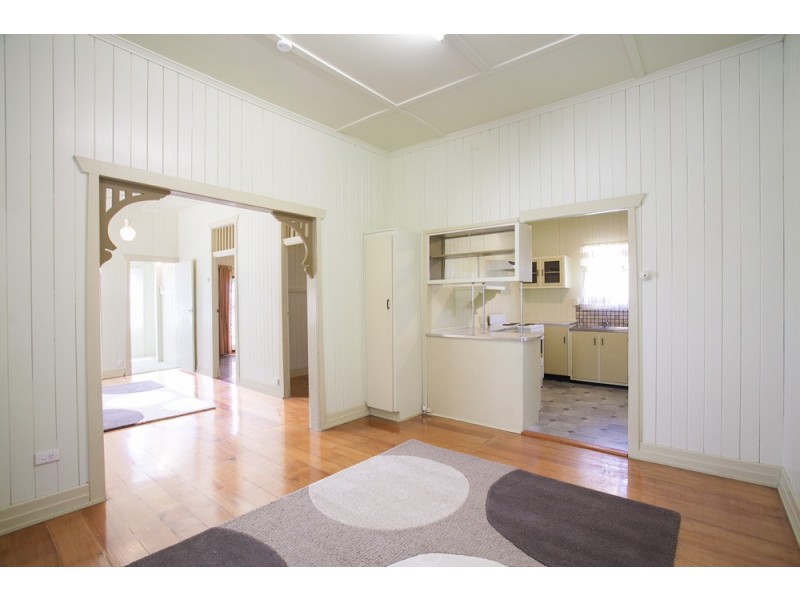 13 Margaret Street, Scarborough QLD 4020