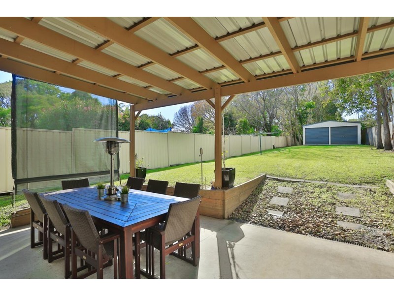 16 Pikett Street, Clontarf QLD 4019