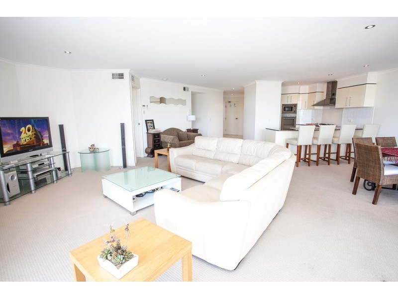 13/43 Marine Parade, Redcliffe QLD 4020