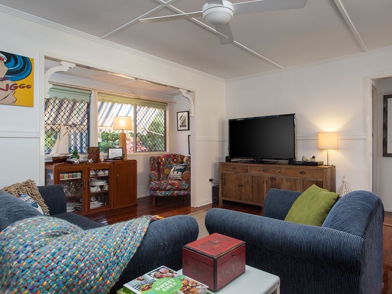 98 Dunbar Street, Margate QLD 4019