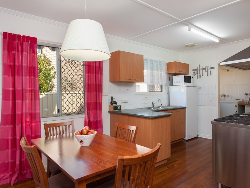 98 Dunbar Street, Margate QLD 4019