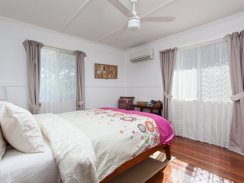 98 Dunbar Street, Margate QLD 4019