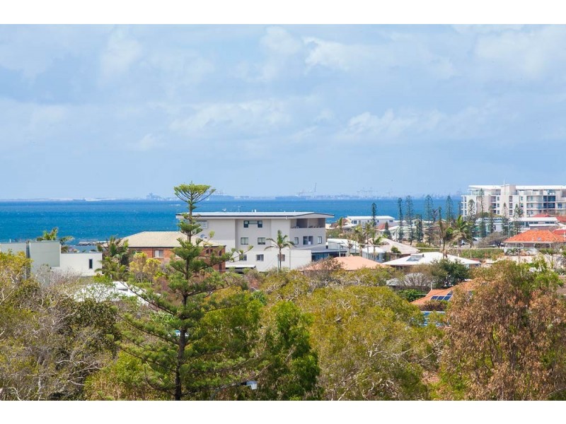 604/89 Landsborough Avenue, Scarborough QLD 4020