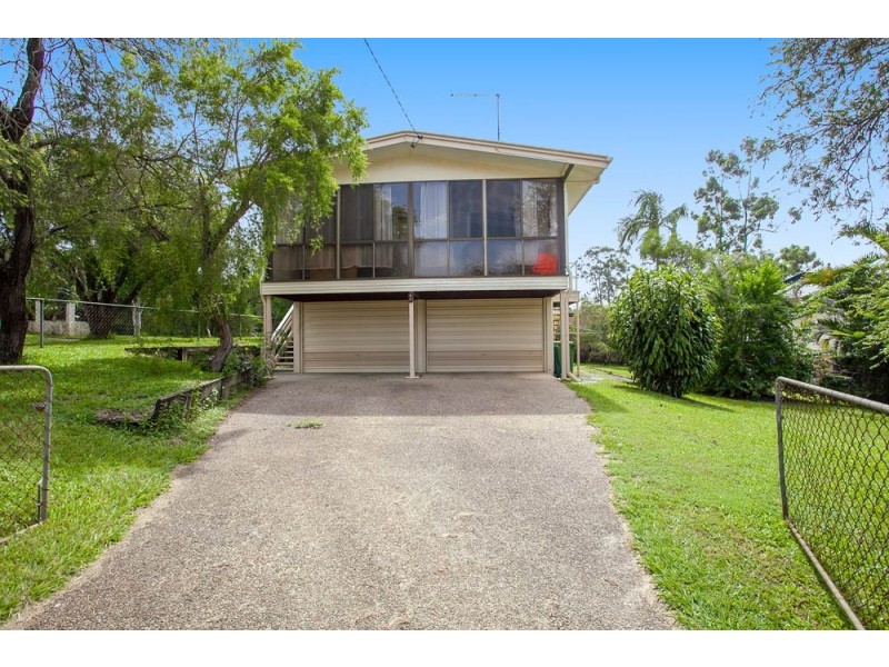 9 Coles Street, Arana Hills QLD 4054