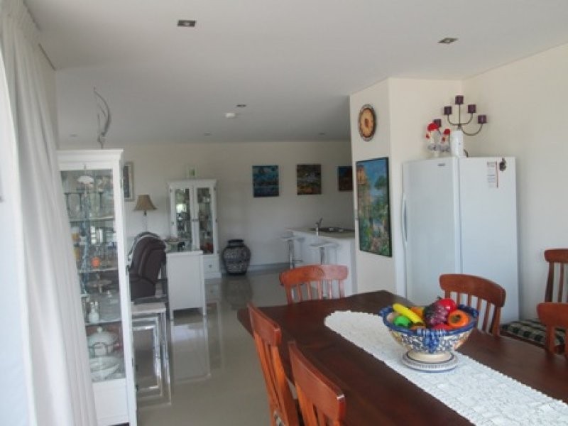 6/17 Marine Parade, Redcliffe QLD 4020