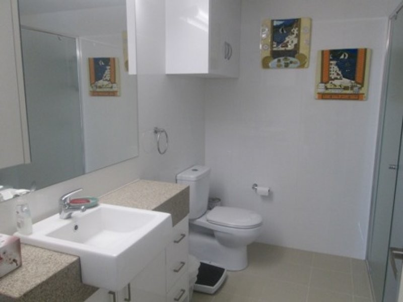 6/17 Marine Parade, Redcliffe QLD 4020