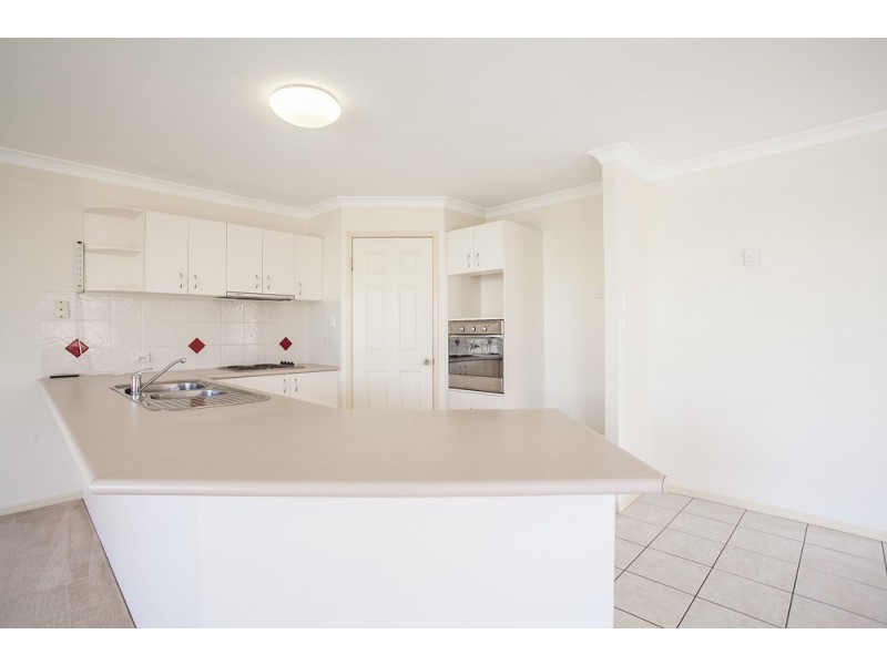 13 Walter Street, Redcliffe QLD 4020