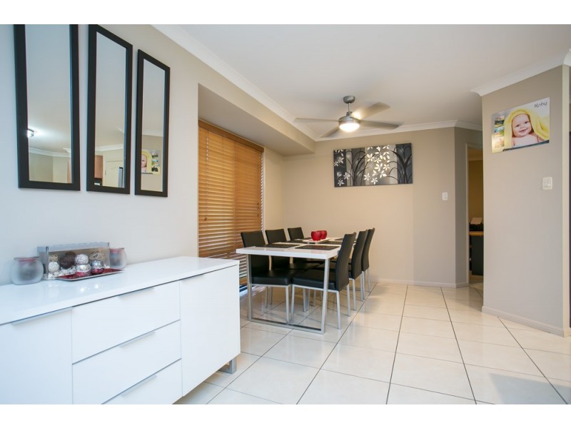 2 Parrey Court, Rothwell QLD 4022
