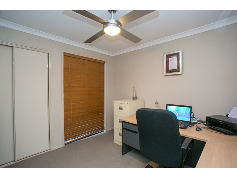2 Parrey Court, Rothwell QLD 4022