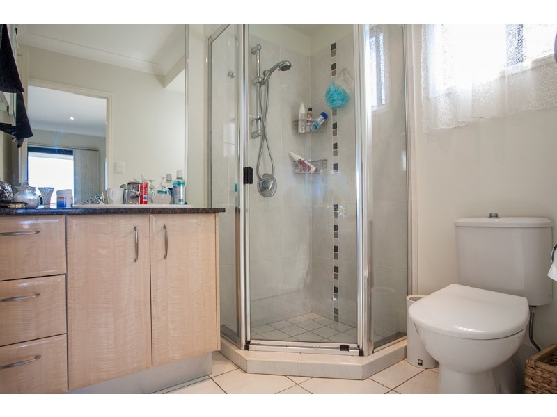 4/400 Scarborough Road, Scarborough QLD 4020