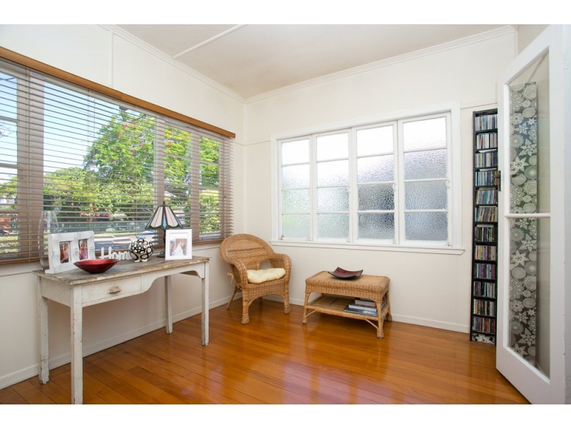 159 Oxley Avenue, Woody Point QLD 4019