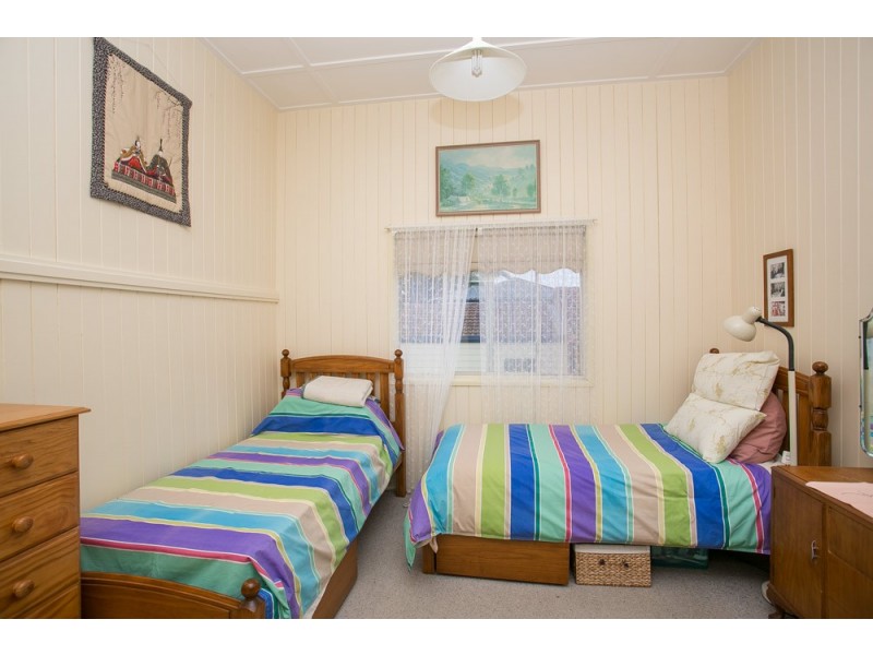 16 Silvester Street, Redcliffe QLD 4020