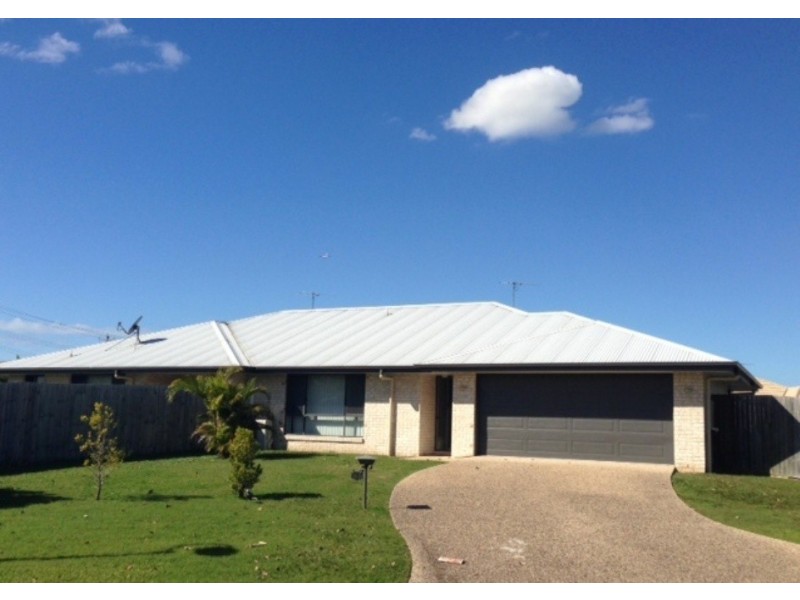 15B Cadell Crescent, Rothwell QLD 4022