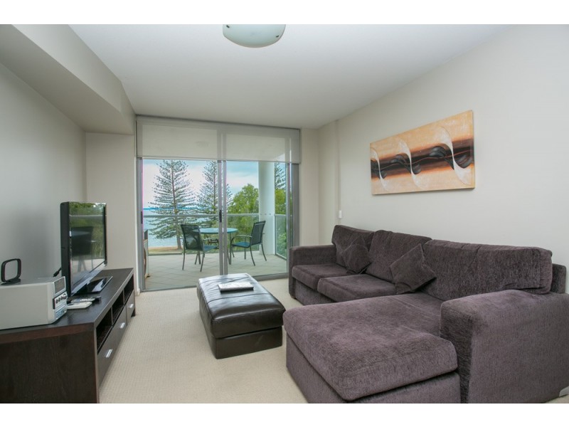 303/89 Landsborough Avenue, Scarborough QLD 4020