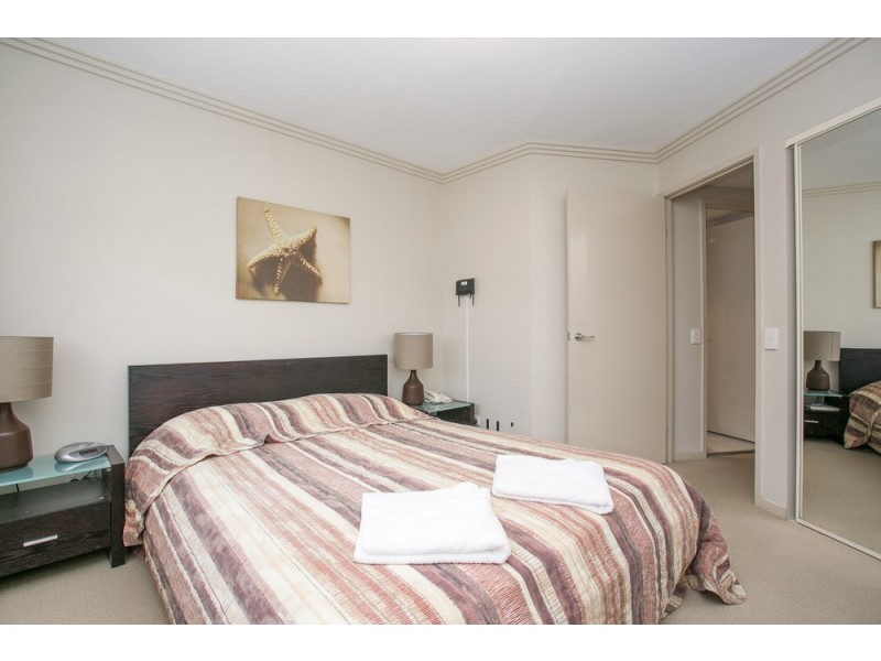 303/89 Landsborough Avenue, Scarborough QLD 4020