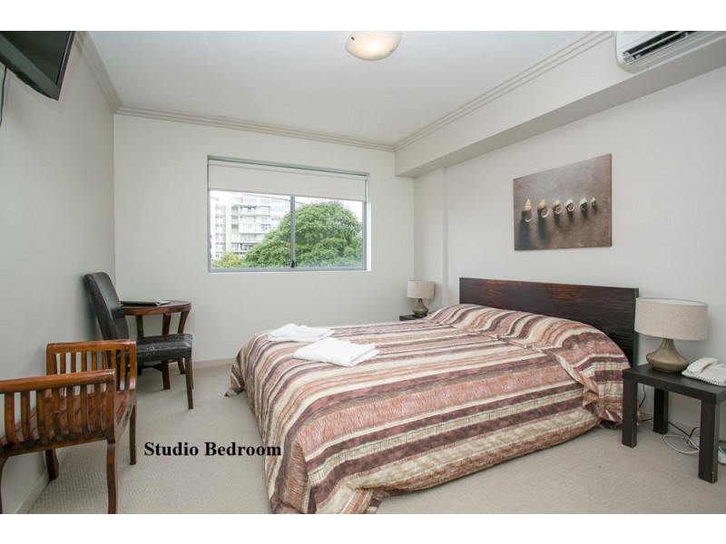 303/89 Landsborough Avenue, Scarborough QLD 4020