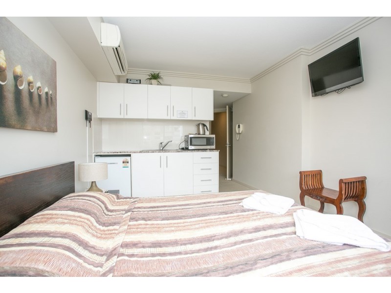 303/89 Landsborough Avenue, Scarborough QLD 4020