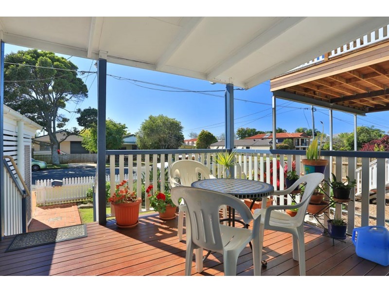 19 Queen Street, Scarborough QLD 4020