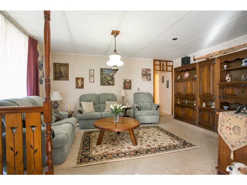 37 Ewart Street, Deception Bay QLD 4508