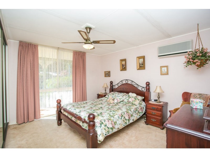 37 Ewart Street, Deception Bay QLD 4508