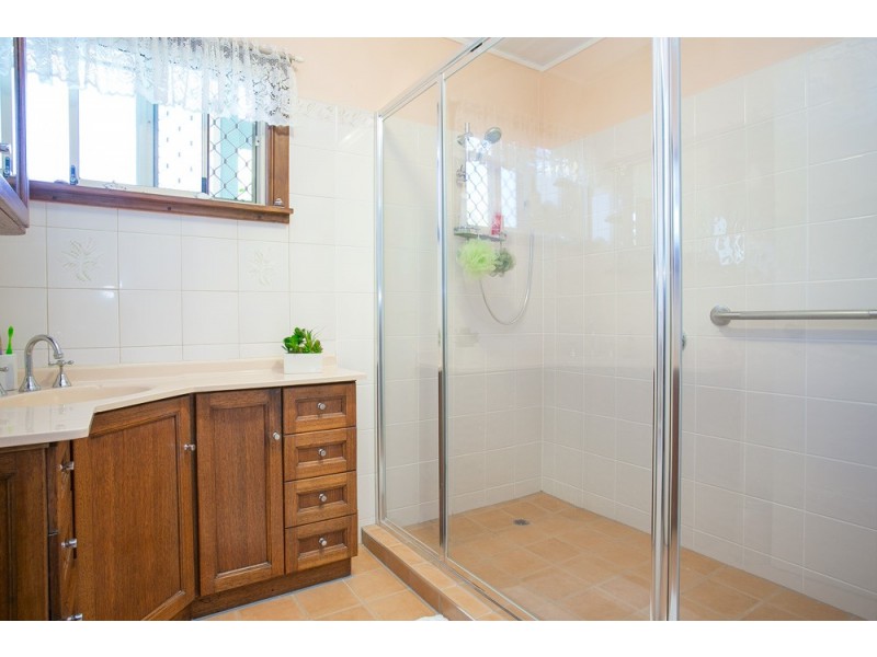 37 Ewart Street, Deception Bay QLD 4508