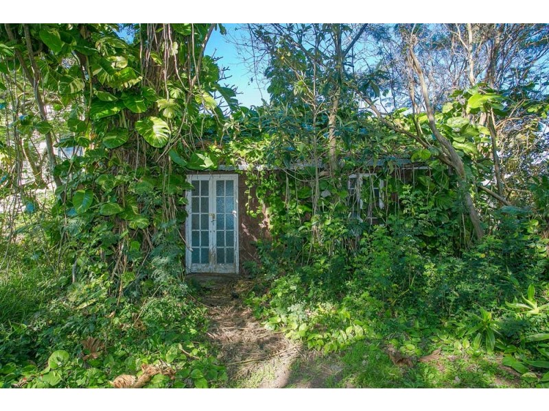13 Hawthorne Street, Woody Point QLD 4019