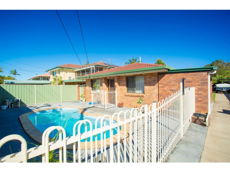 20 Mayleen Street, Clontarf QLD 4019