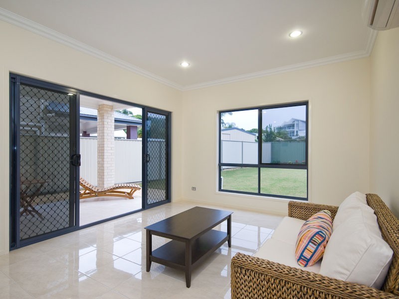 52A Oyster Point Esplanade, Scarborough QLD 4020