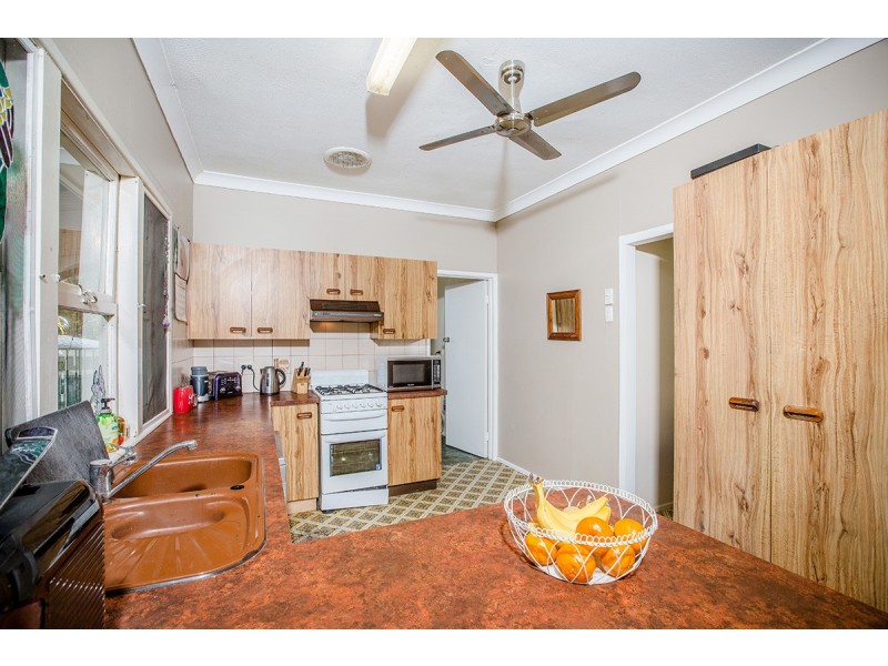 19 Roma Street, Scarborough QLD 4020