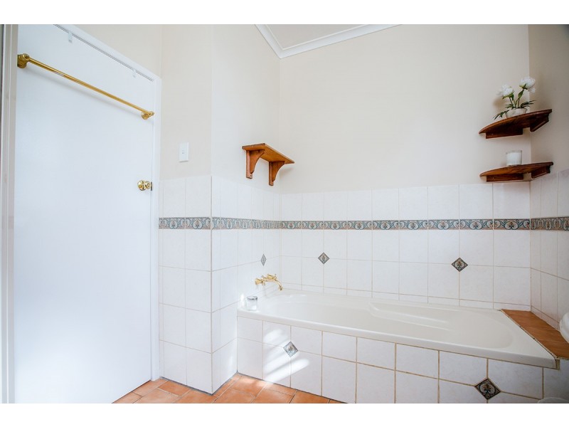 19 Roma Street, Scarborough QLD 4020