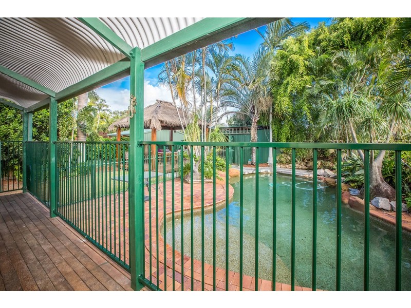 19 Roma Street, Scarborough QLD 4020