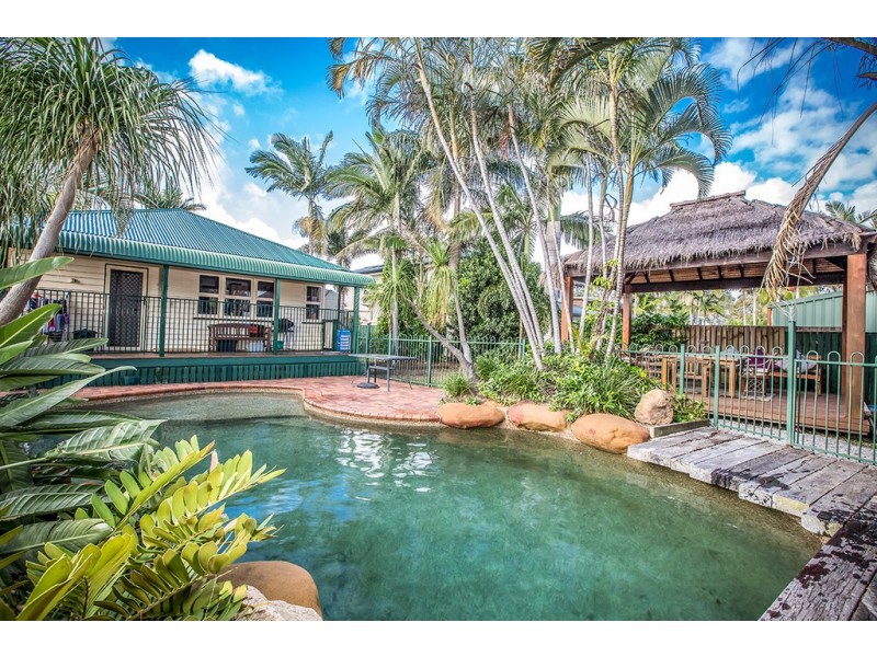 19 Roma Street, Scarborough QLD 4020