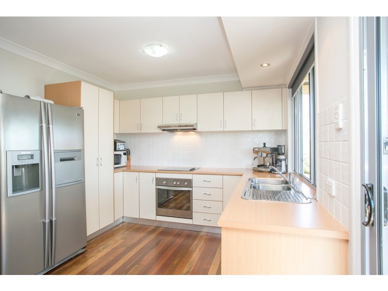 24 McKillop Street, Rothwell QLD 4022