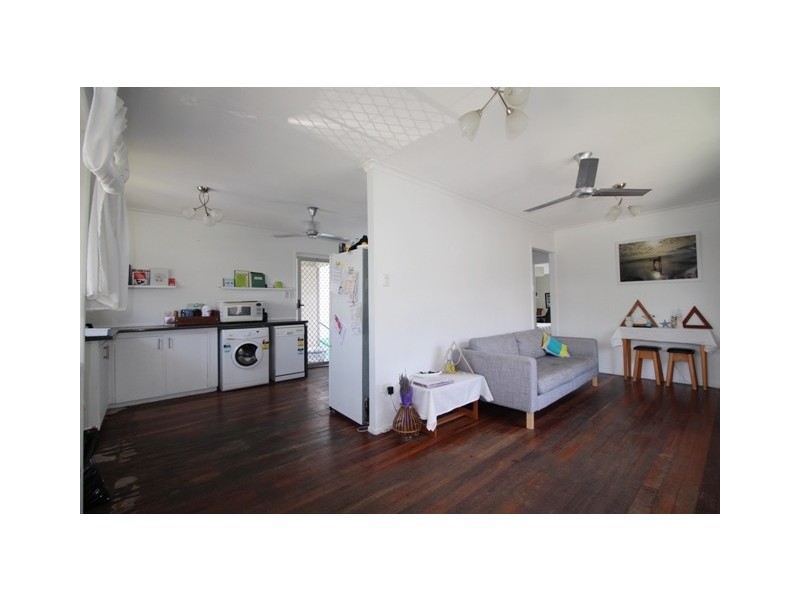 92 Windsor Place, Deception Bay QLD 4508