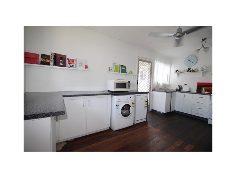 92 Windsor Place, Deception Bay QLD 4508