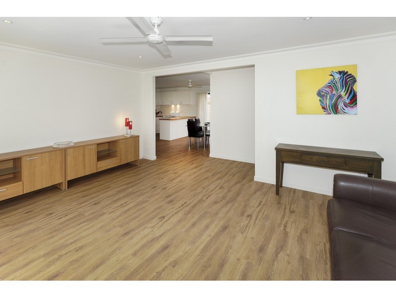 223 Scarborough Road, Scarborough QLD 4020