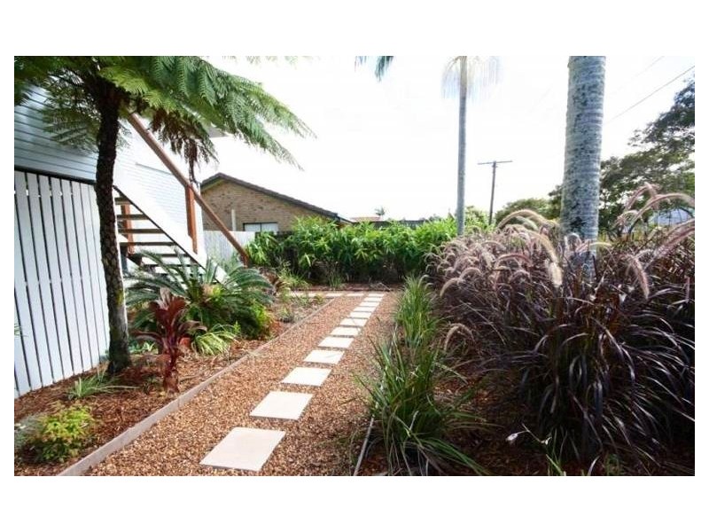 24 Watson Street, Clontarf QLD 4019