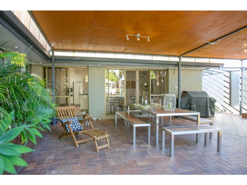 25 Picasso Court, Rothwell QLD 4022
