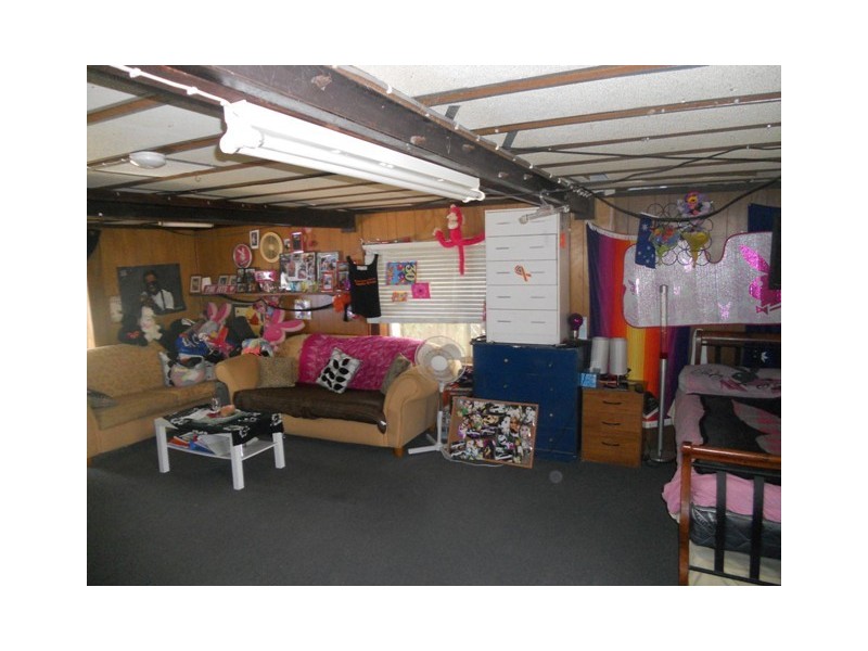 41 Redbank Road, Redcliffe QLD 4020