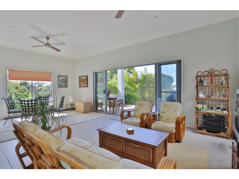 36a Michel Road, Scarborough QLD 4020