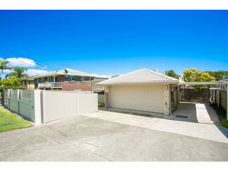 10 Robina Street, Margate QLD 4019