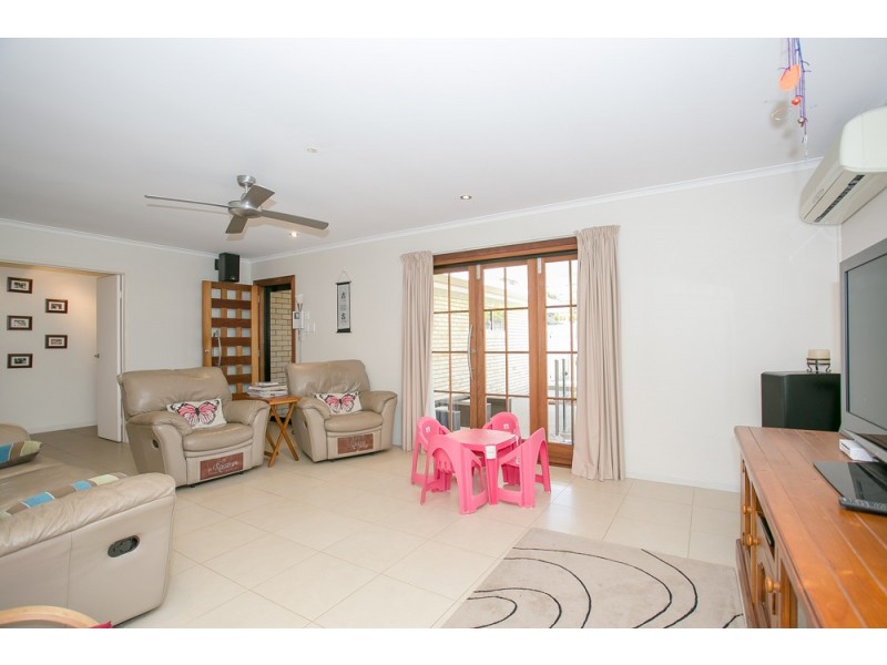 10 Robina Street, Margate QLD 4019