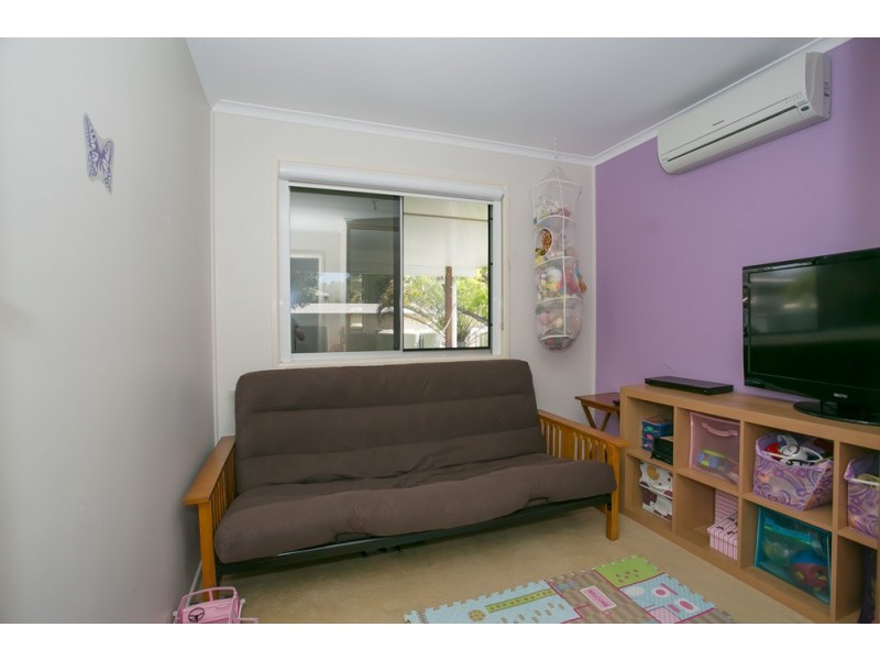 10 Robina Street, Margate QLD 4019