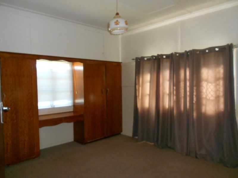 21 Westbrook Street, Woody Point QLD 4019