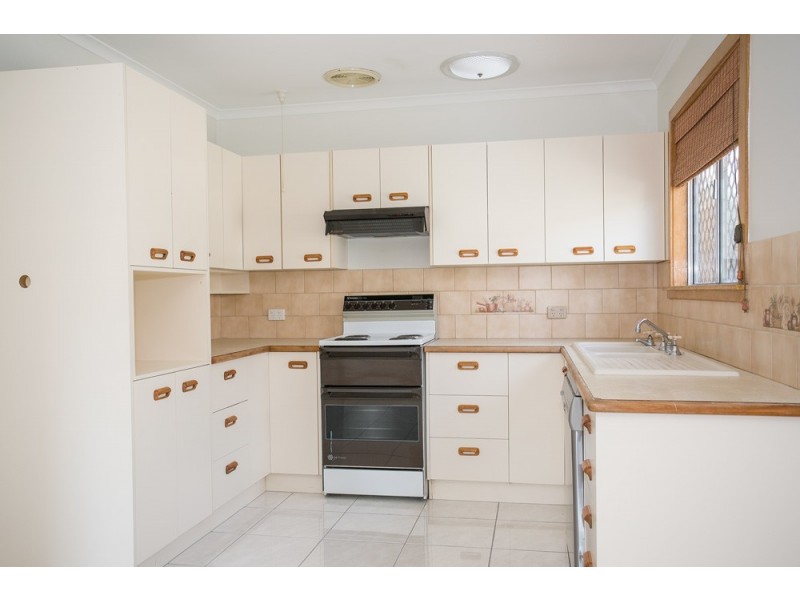 22 Campbell Street, Scarborough QLD 4020