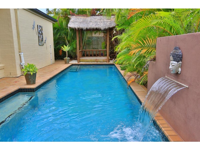 24 Amity Drive, Rothwell QLD 4022