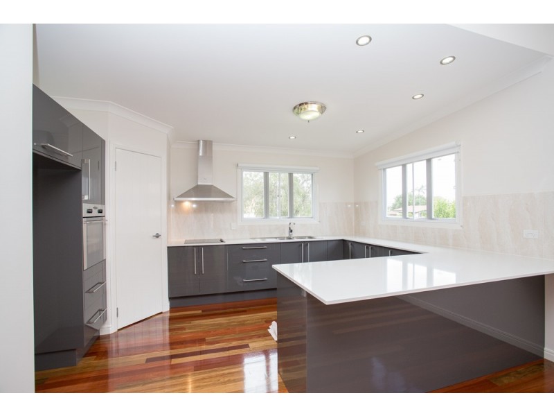 18 Watson Street, Clontarf QLD 4019