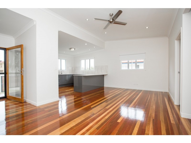 18 Watson Street, Clontarf QLD 4019