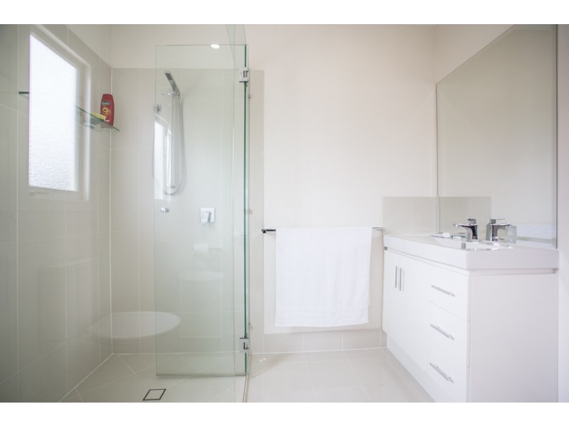 18 Watson Street, Clontarf QLD 4019