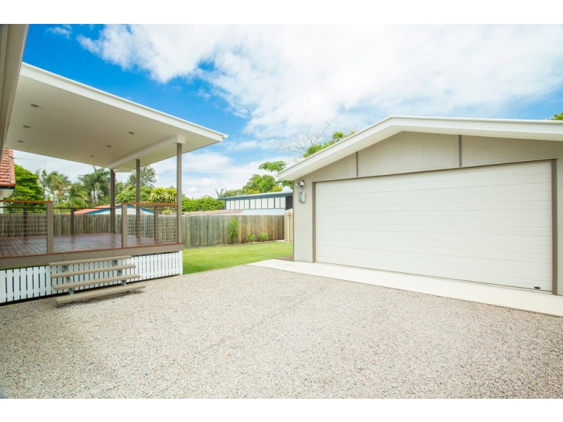 18 Watson Street, Clontarf QLD 4019